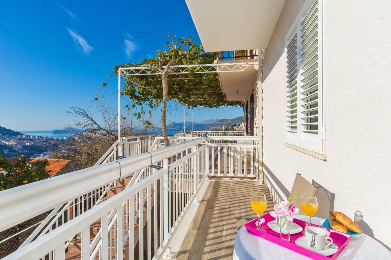 Inat Hotel Dubrovnik Buitenkant foto